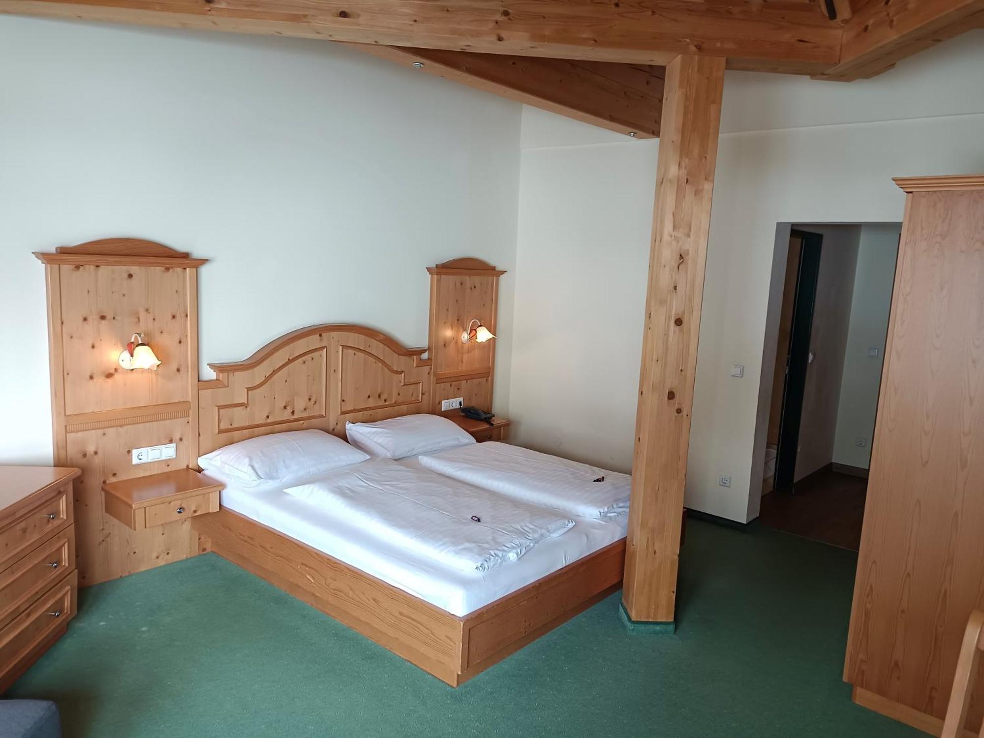 Hotel Gruenwaldkopf Obertauern Exterior foto